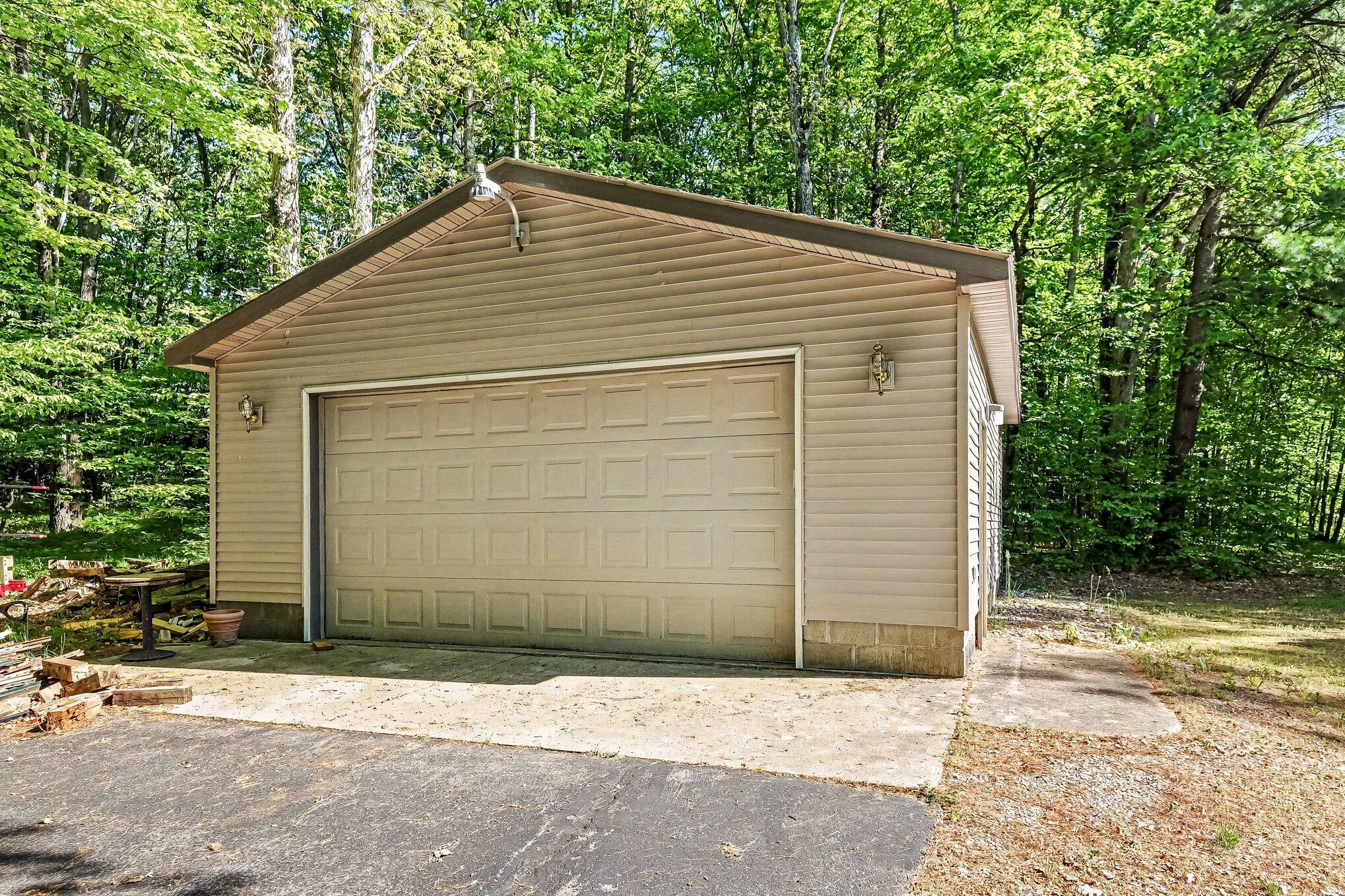 10835 Red Oak Ridge