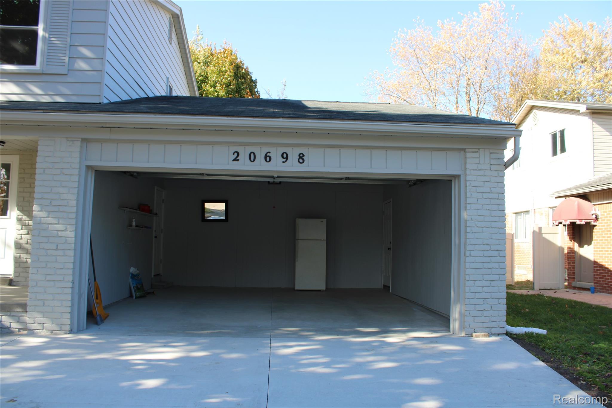 20698 Coachwood Road