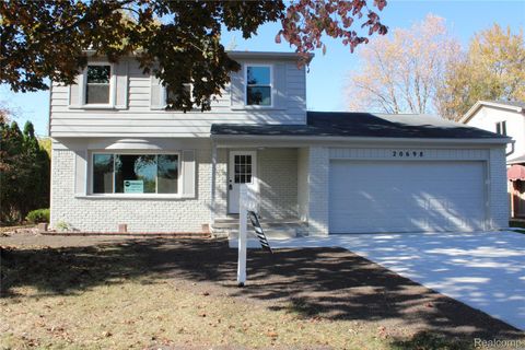 20698 Coachwood Road Riverview City MI 48193