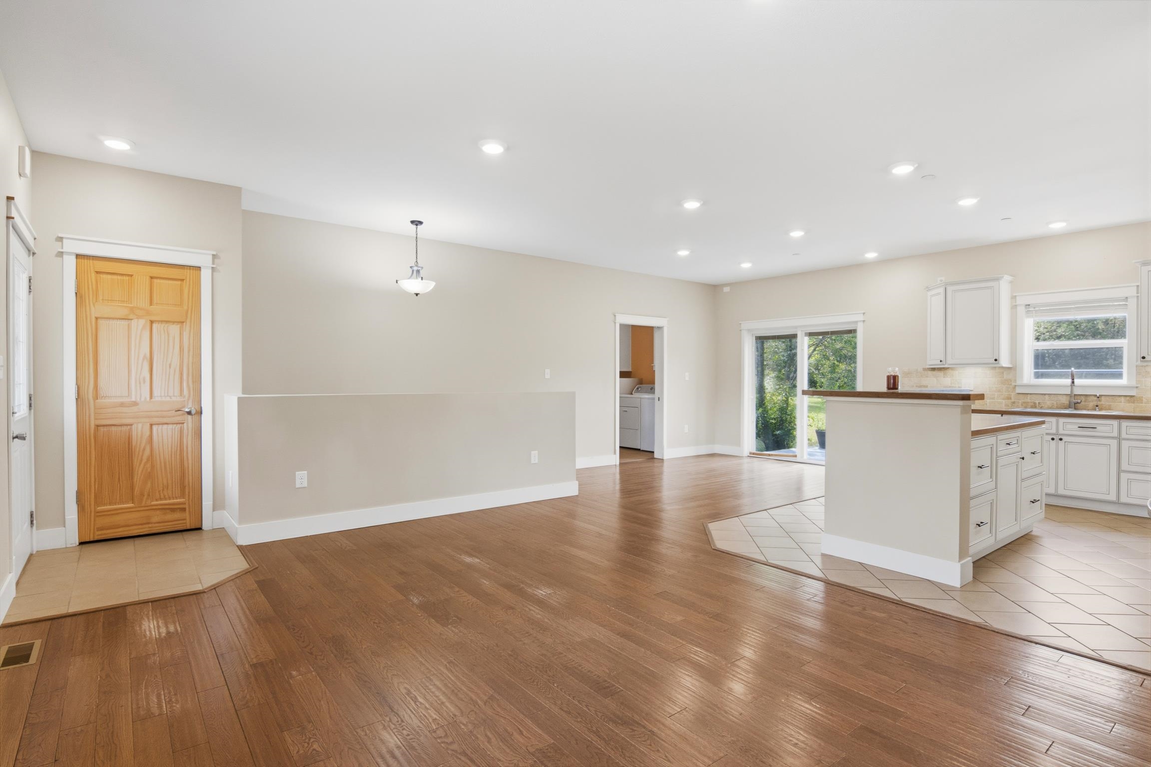 3424 Starlight Trail