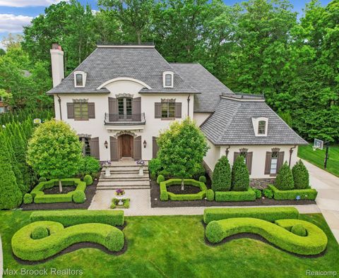 3185 Saint James Court Oakland Charter Township MI 48306