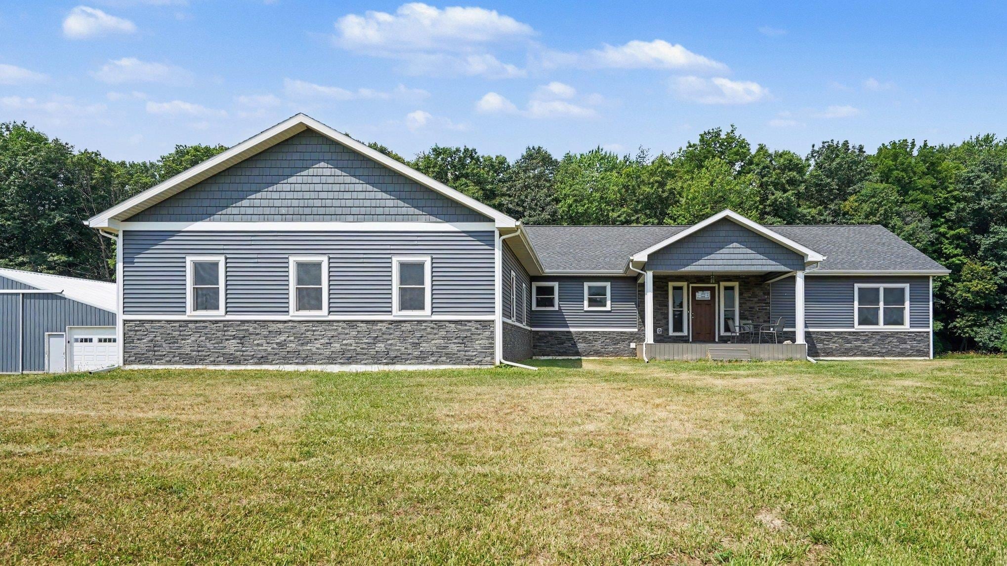 5819 Horse Creek