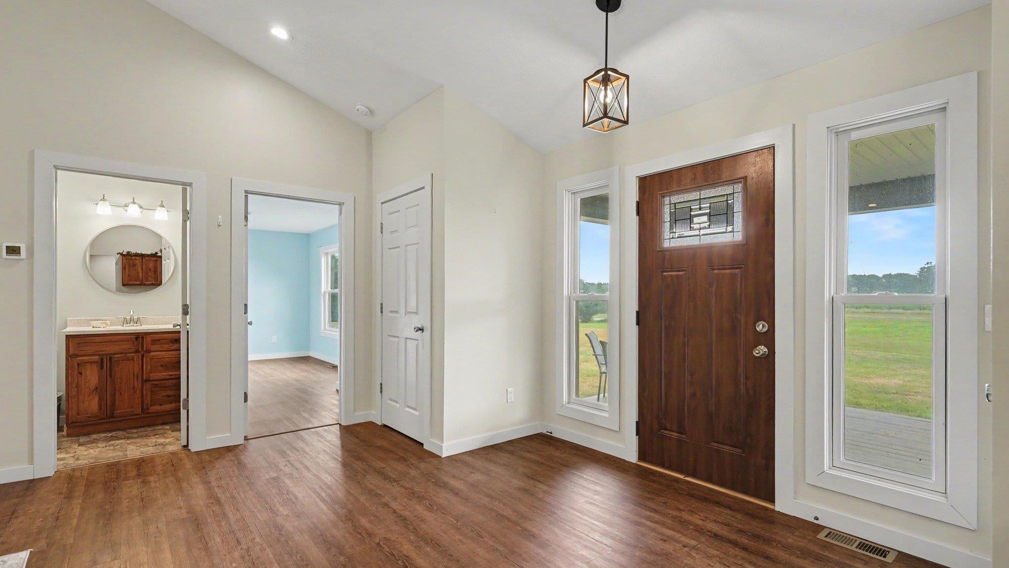 5819 Horse Creek