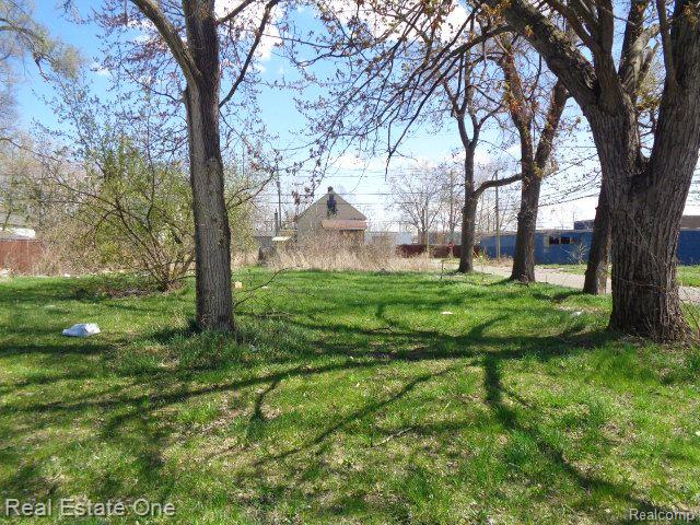 11802 SAINT LOUIS Street