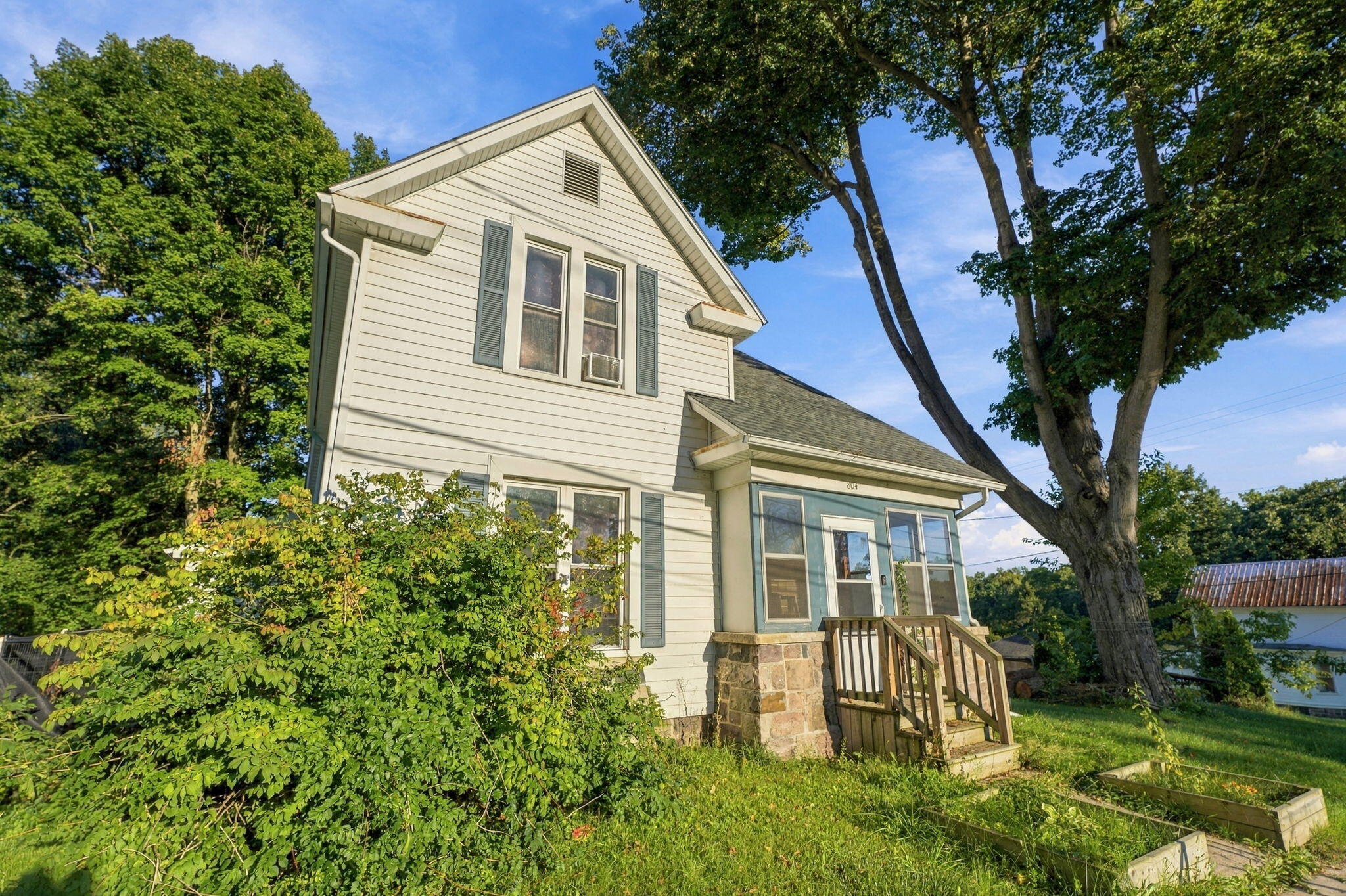 804 N Main Street