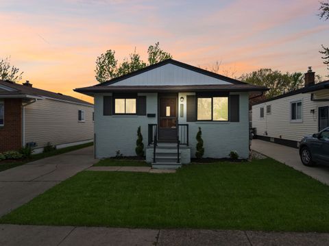20624 AVALON Street St Clair Shores City MI 48080