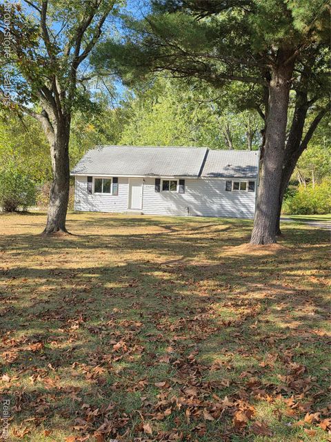 7385 N Lewis Road Genesee Charter Township MI 48458