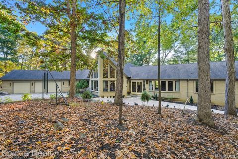 2670 Spring Grove Drive Genoa Township MI 48114