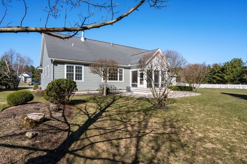 listing image 50