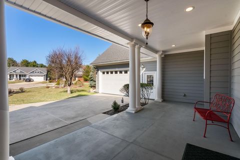 listing image 44
