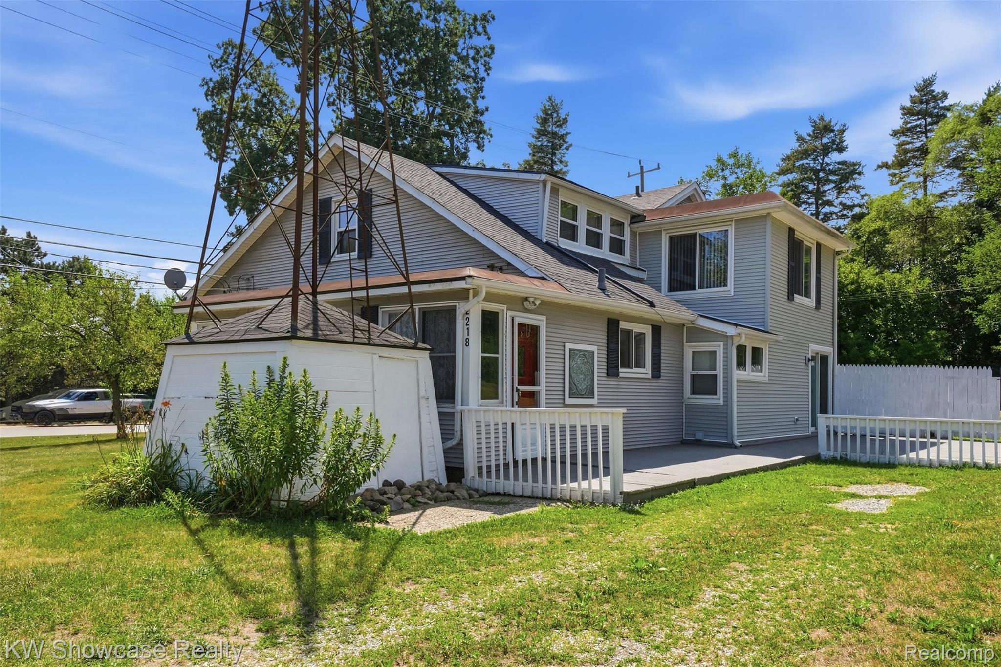 2220 Wixom Road