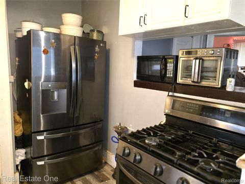 Tiny photo for 15759 Indiana Street, Detroit City, MI 48238 (MLS # 20261039619)