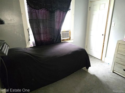 Tiny photo for 15759 Indiana Street, Detroit City, MI 48238 (MLS # 20261039619)