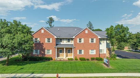 110 S Washington Street Oxford Village MI 48371