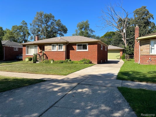 23631 KENOSHA ST, OAK PARK, MI 48237 - Image dd3d1a6a8d9a607d0514c2a0aae18f65/757614621