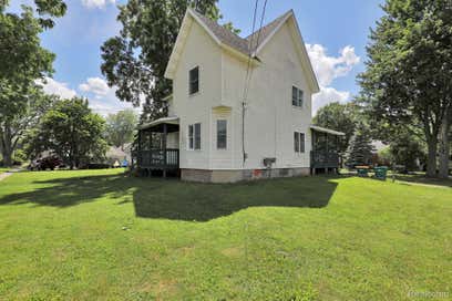 105 N Scougle Street Durand City MI 48429