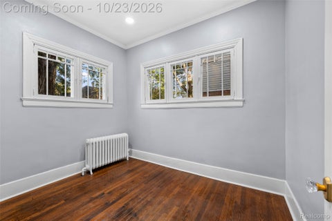 Tiny photo for 863 Iroquois Street, Detroit City, MI 48214 (MLS # 20261084117)