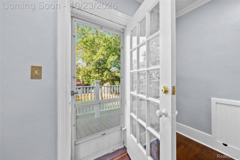 Tiny photo for 863 Iroquois Street, Detroit City, MI 48214 (MLS # 20261084117)
