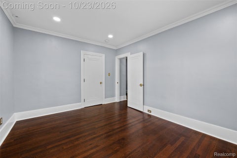 Tiny photo for 863 Iroquois Street, Detroit City, MI 48214 (MLS # 20261084117)