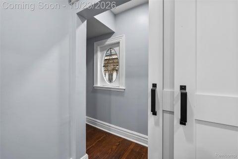 Tiny photo for 863 Iroquois Street, Detroit City, MI 48214 (MLS # 20261084117)