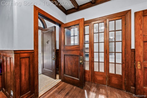 Tiny photo for 863 Iroquois Street, Detroit City, MI 48214 (MLS # 20261084117)