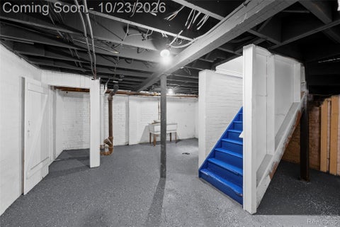 Tiny photo for 863 Iroquois Street, Detroit City, MI 48214 (MLS # 20261084117)