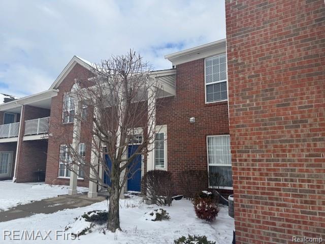 51761 Adler Park Drive W