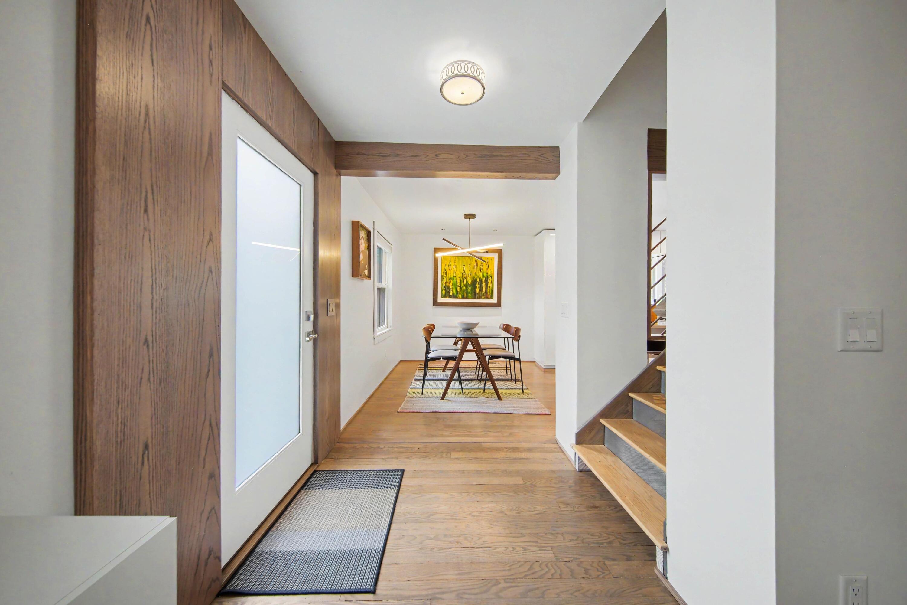 709 Indianola Avenue
