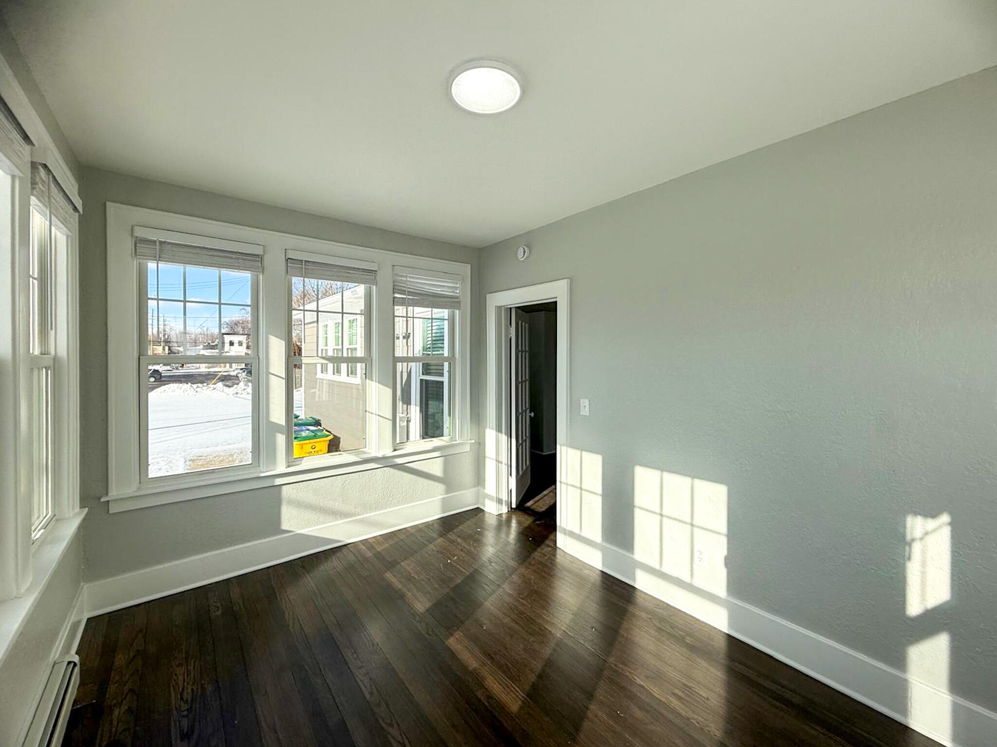 36465 Main Street Lower