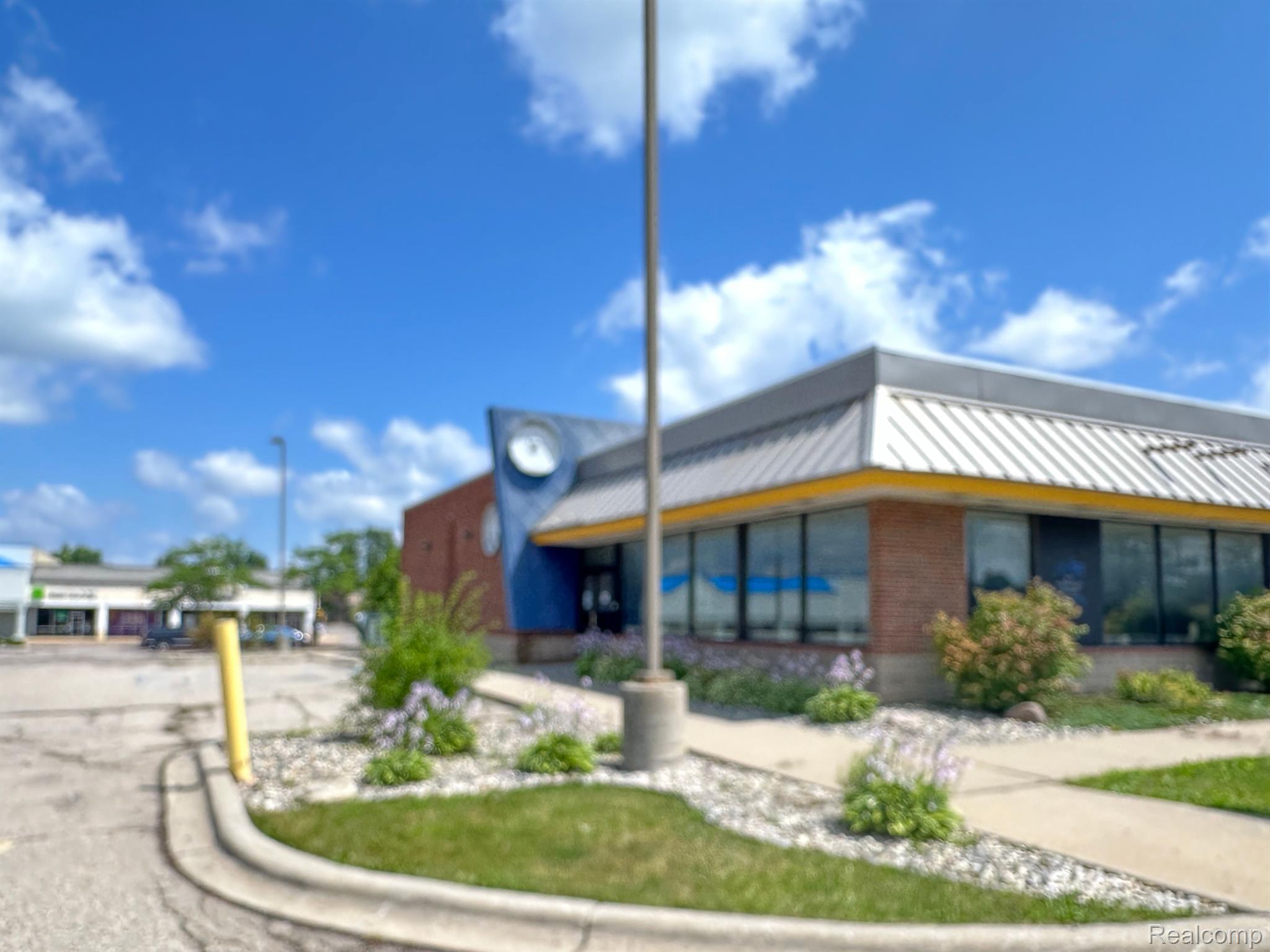 5060 CORUNNA Road