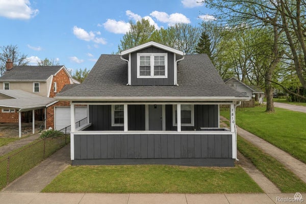 1810 MANSE RD, WATERFORD, MI 48328 - Image dd47ca73cf223c62de18f12999ceecb3/3633995672