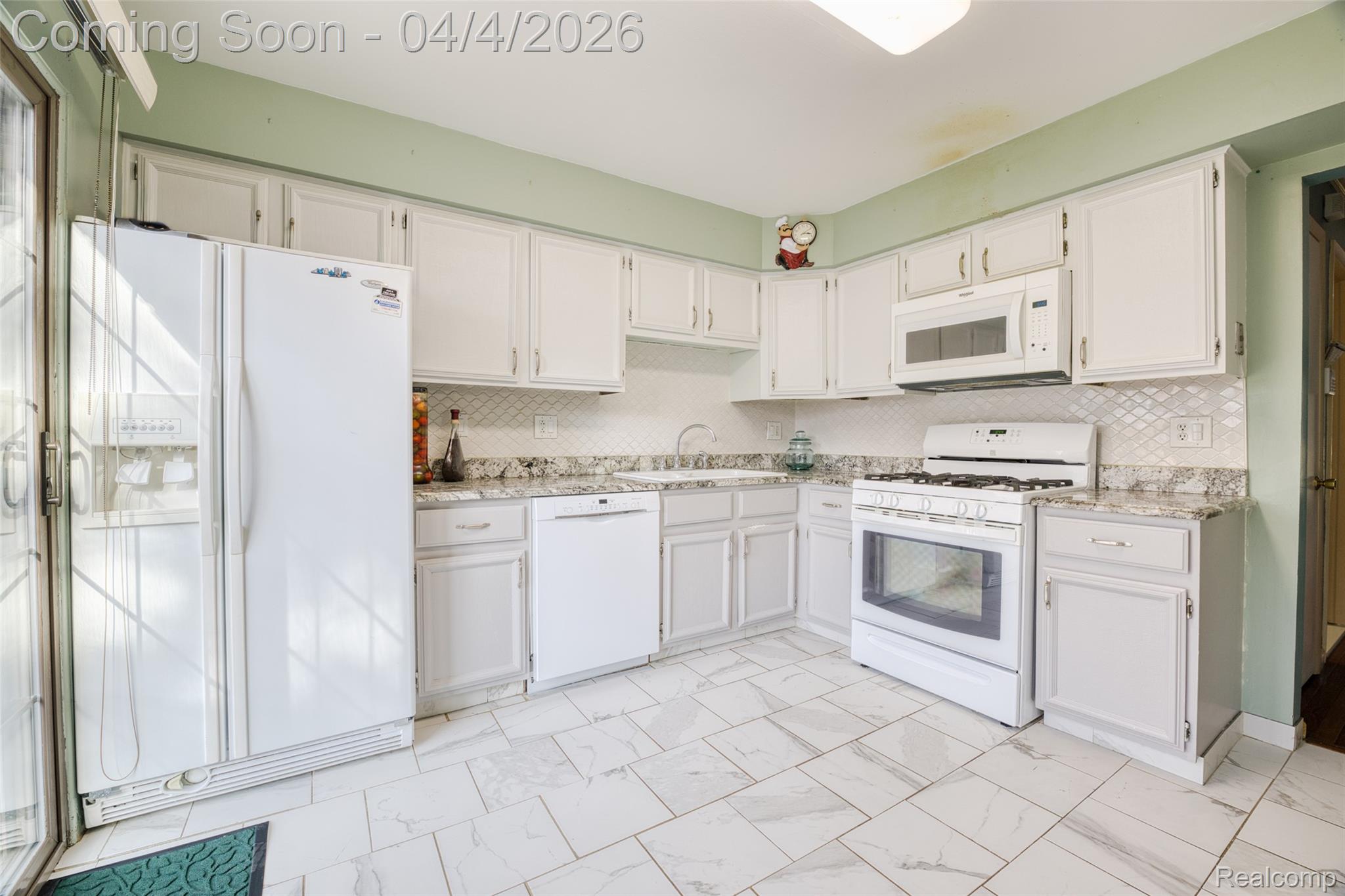 25178 Maplebrooke Drive