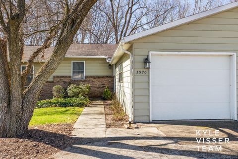 Photo of 3970 Monte Carlo Court SE, Kentwood City, MI 49512 (MLS # 65026014739)