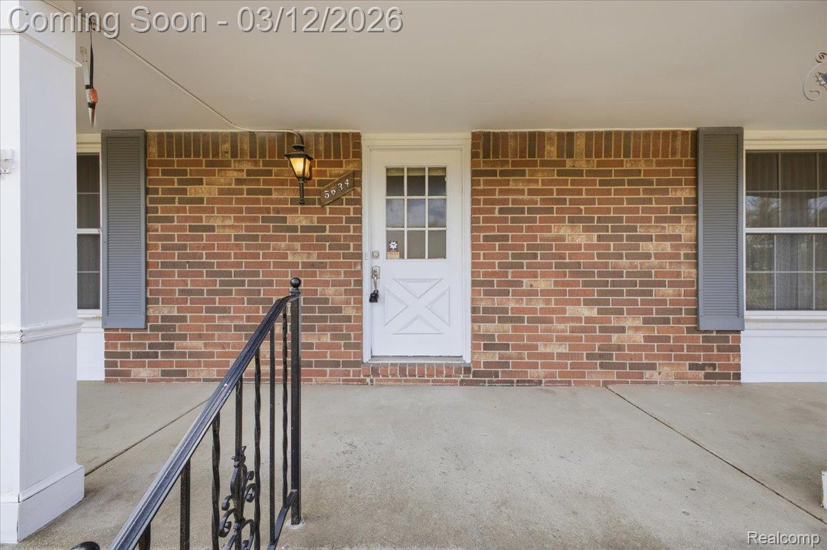 5634 Stratford Drive