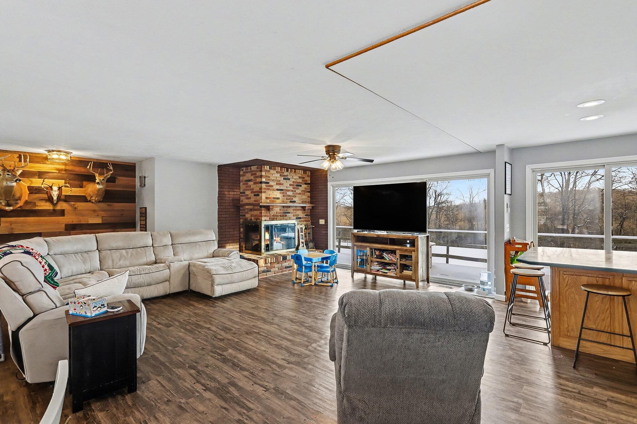 68361 Crooked Creek Road