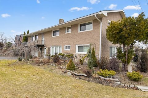 7975 Bendix Road Genoa Township MI 48114