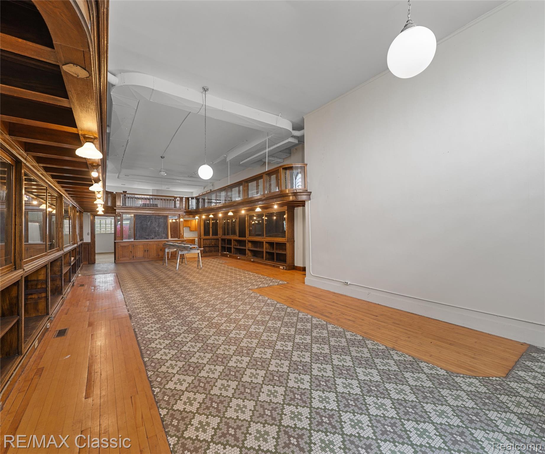 5101 Trumbull Street