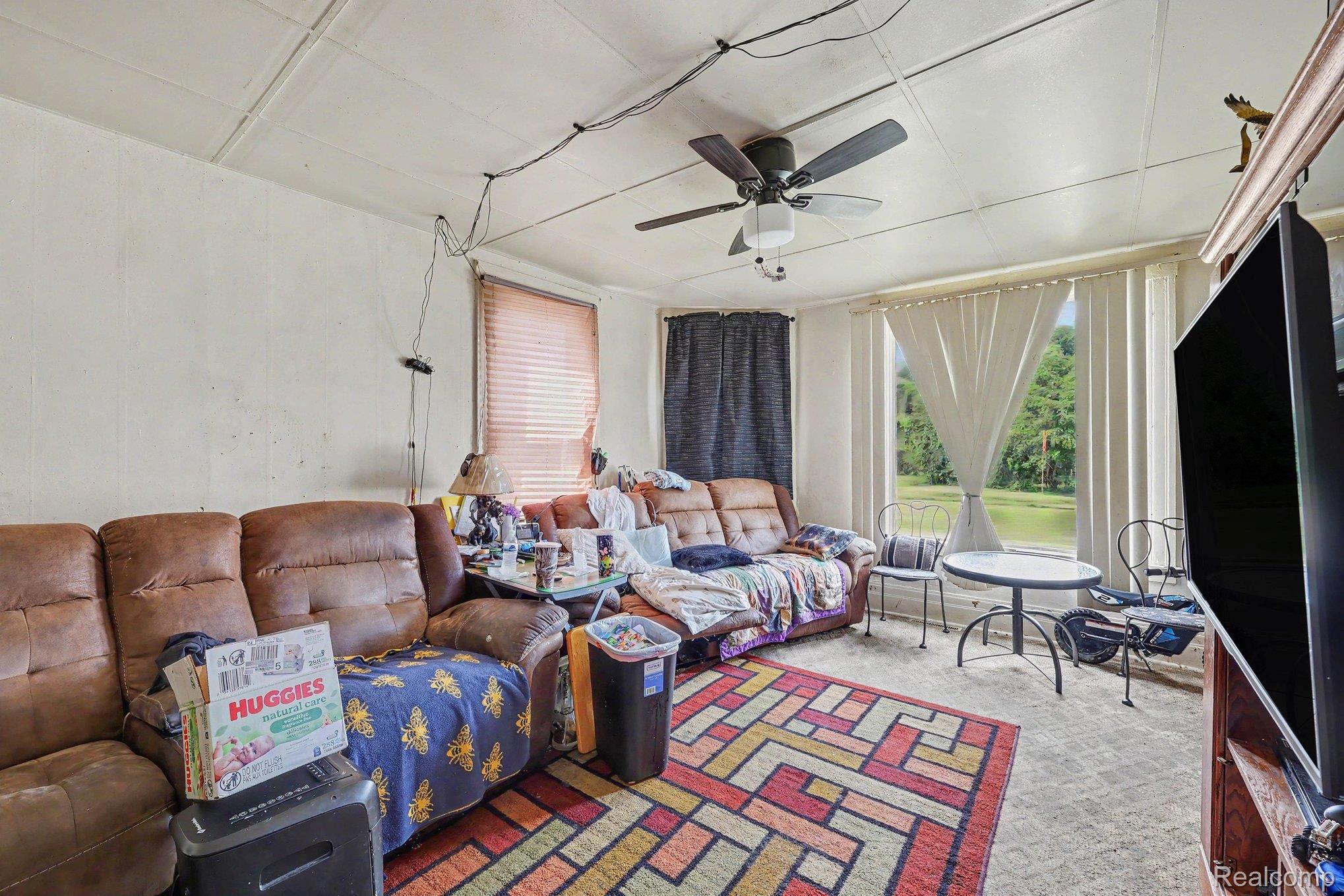 1202 Lapeer Avenue