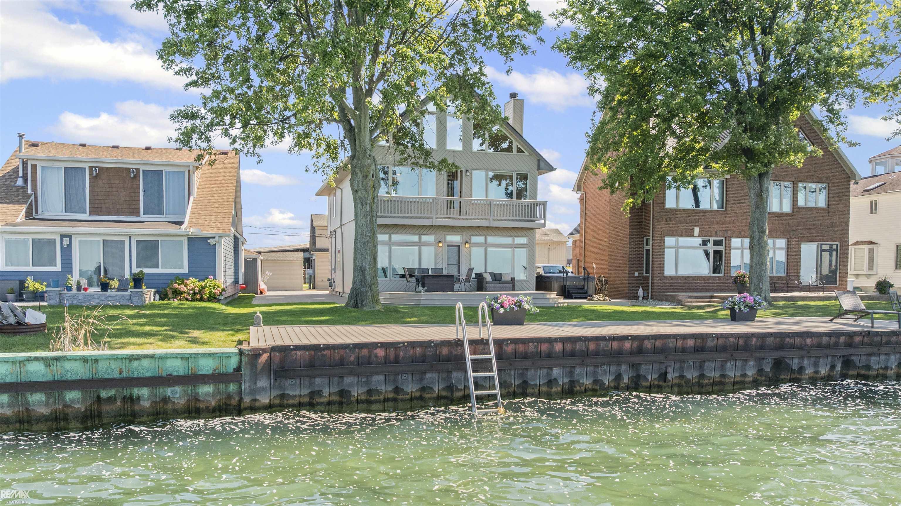 8228 Long Island Court