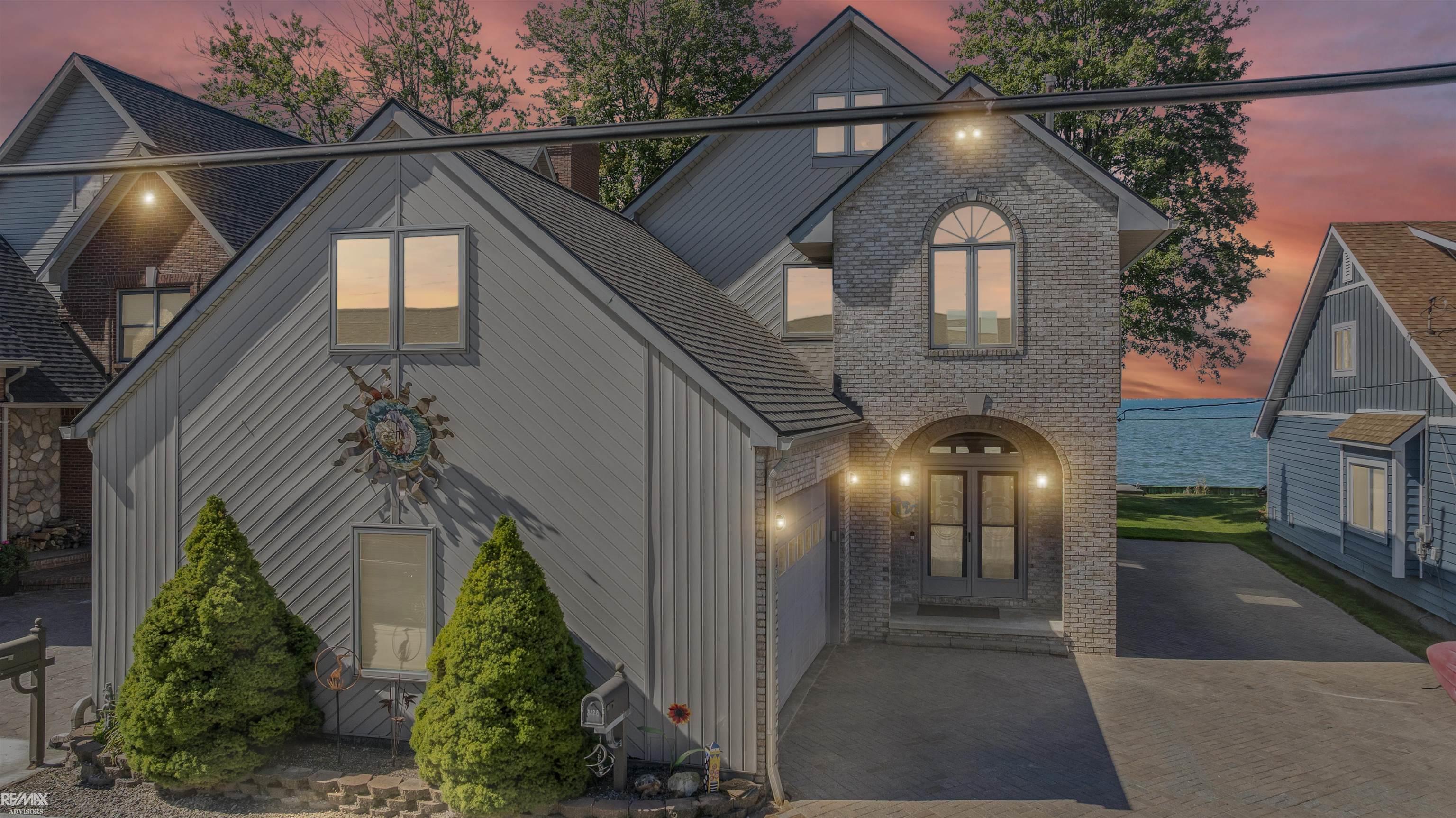 8228 Long Island Court