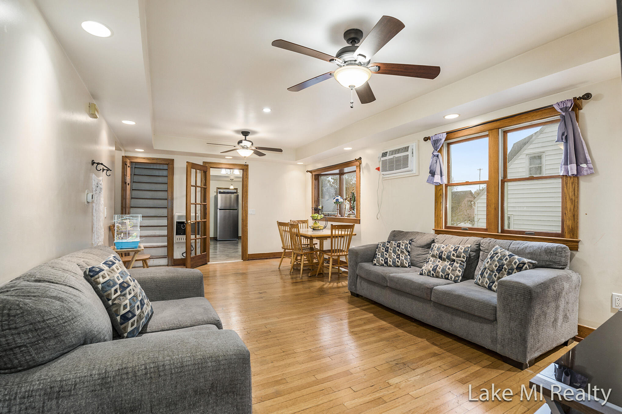 1710 Burlingame Avenue SW