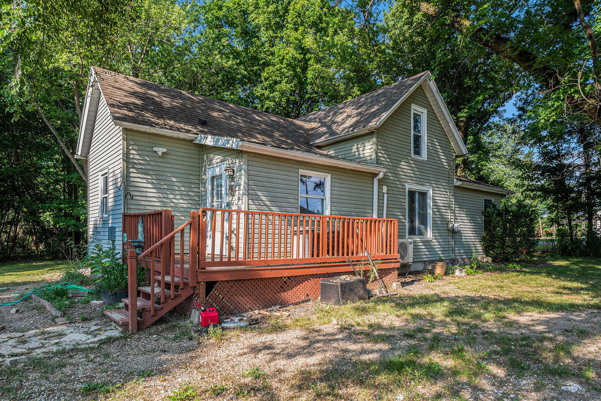3823 Oxbow Road