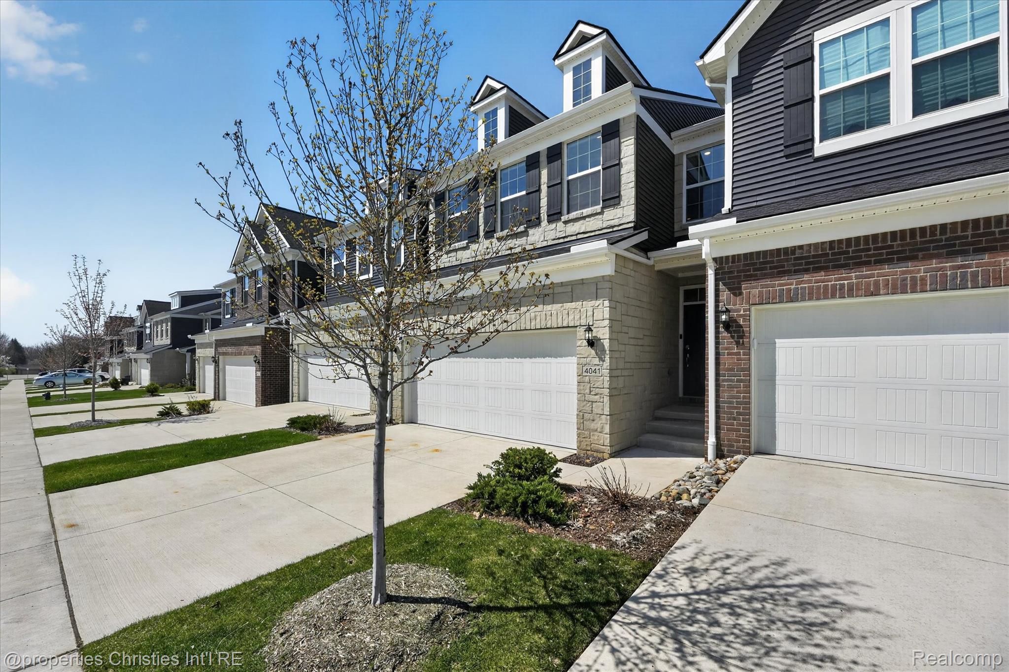 4041 Nottingham Circle