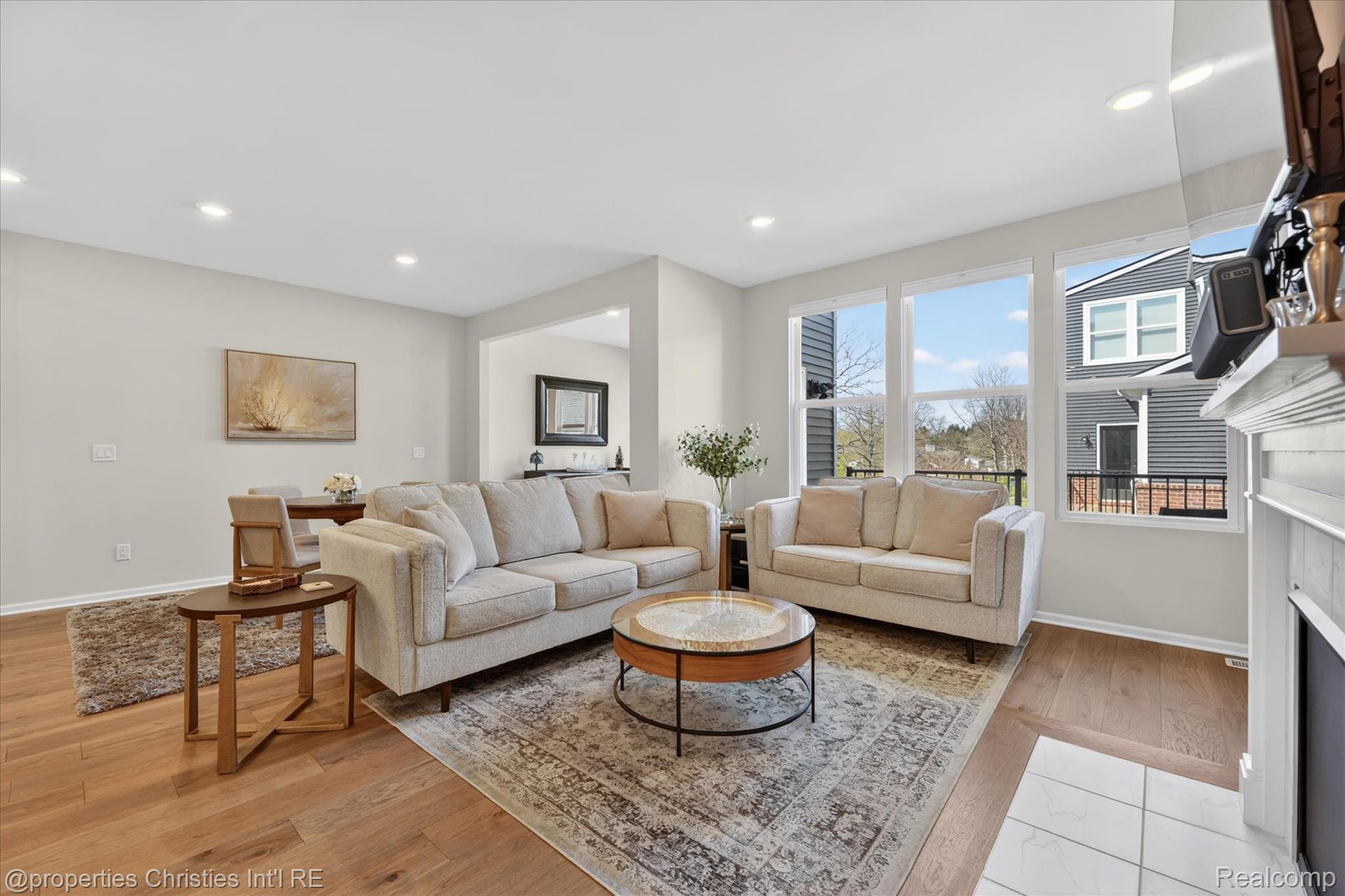 4041 Nottingham Circle