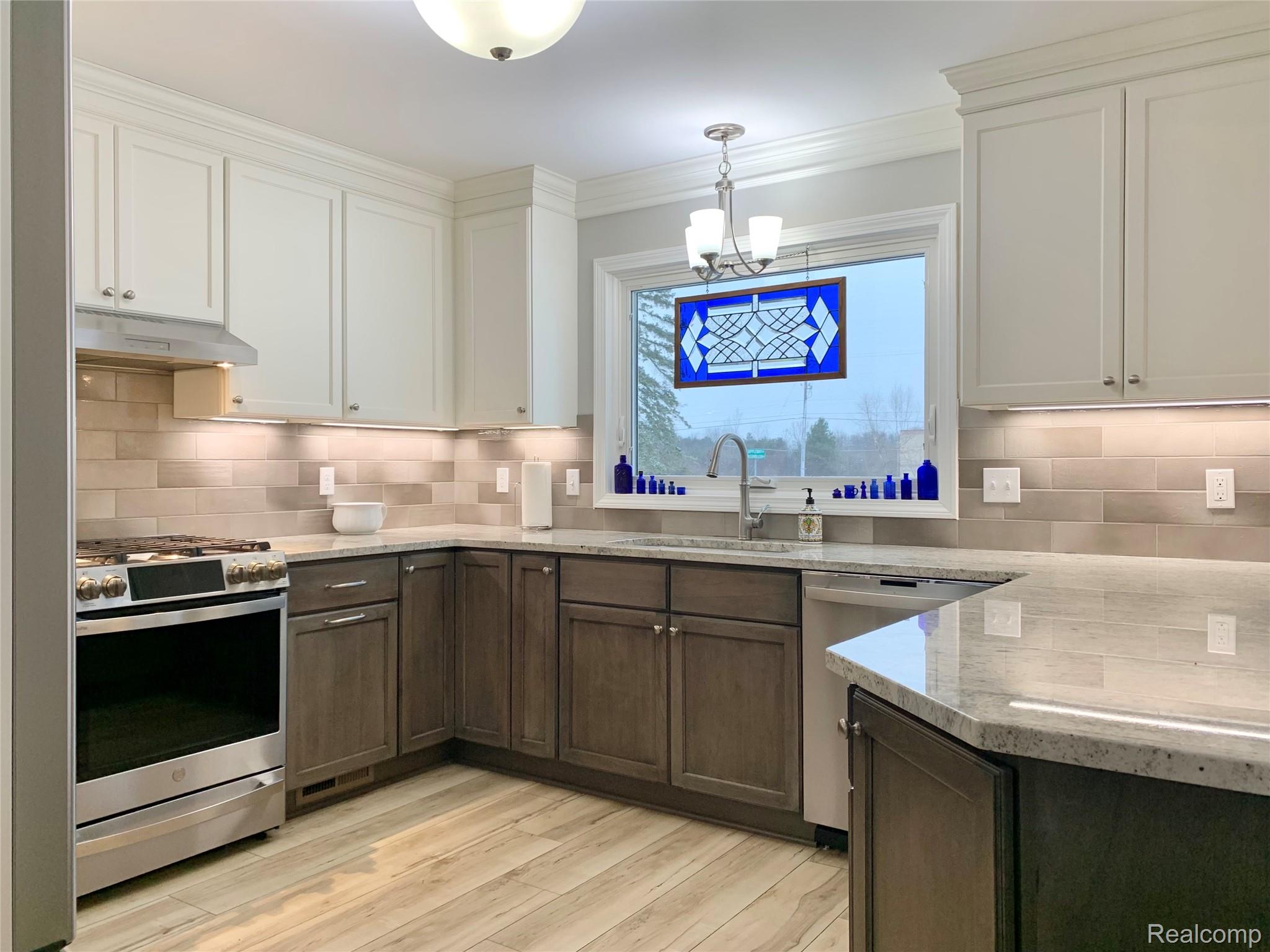 5113 Candlewood Drive