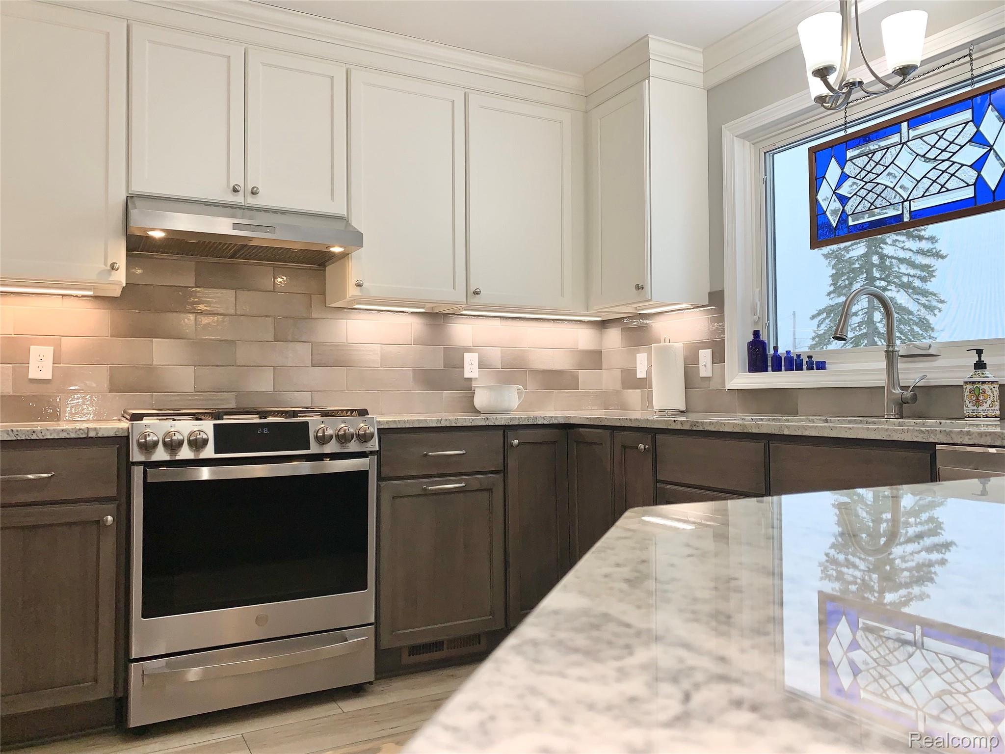 5113 Candlewood Drive