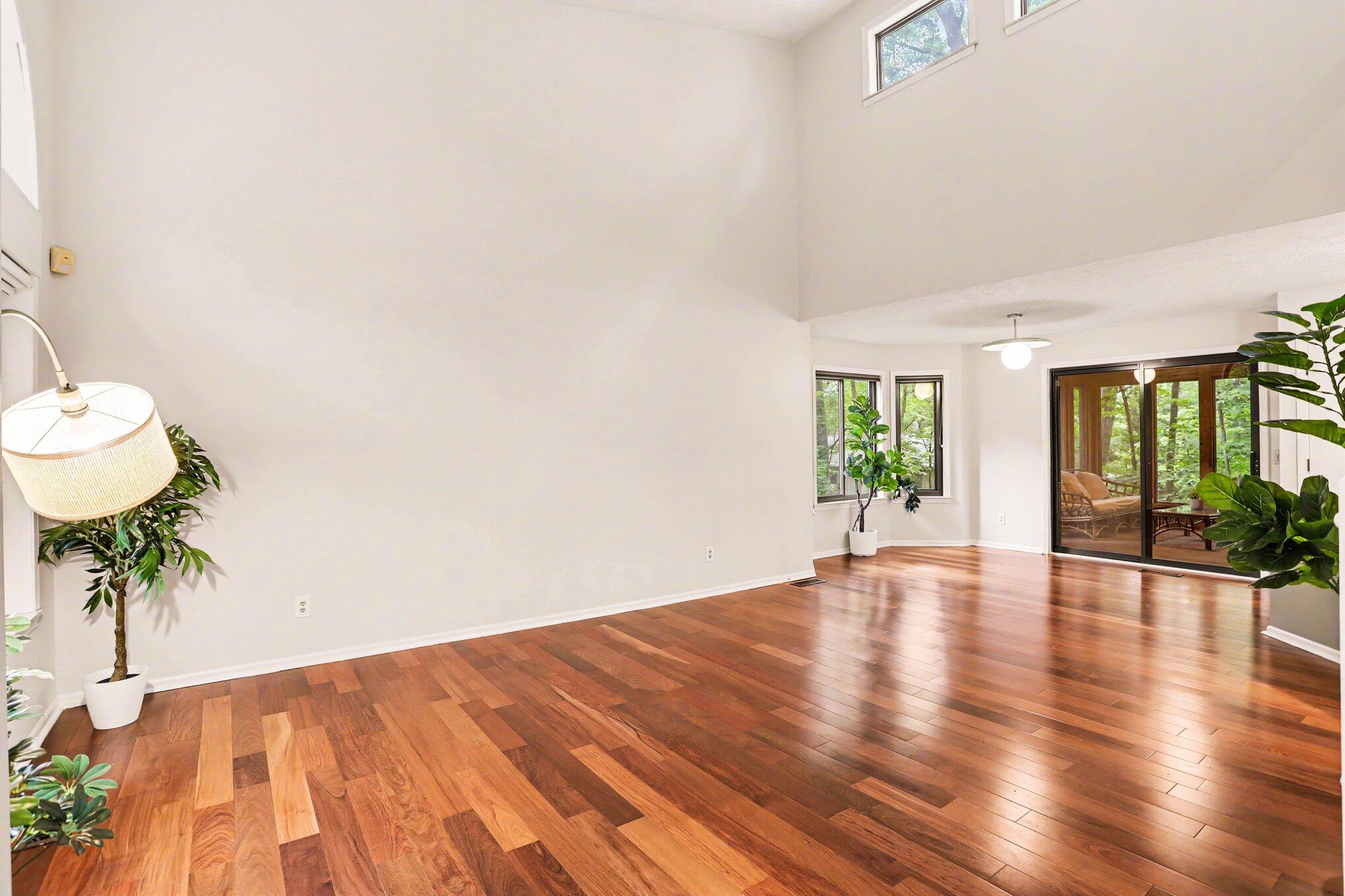 337 Horseshoe Court
