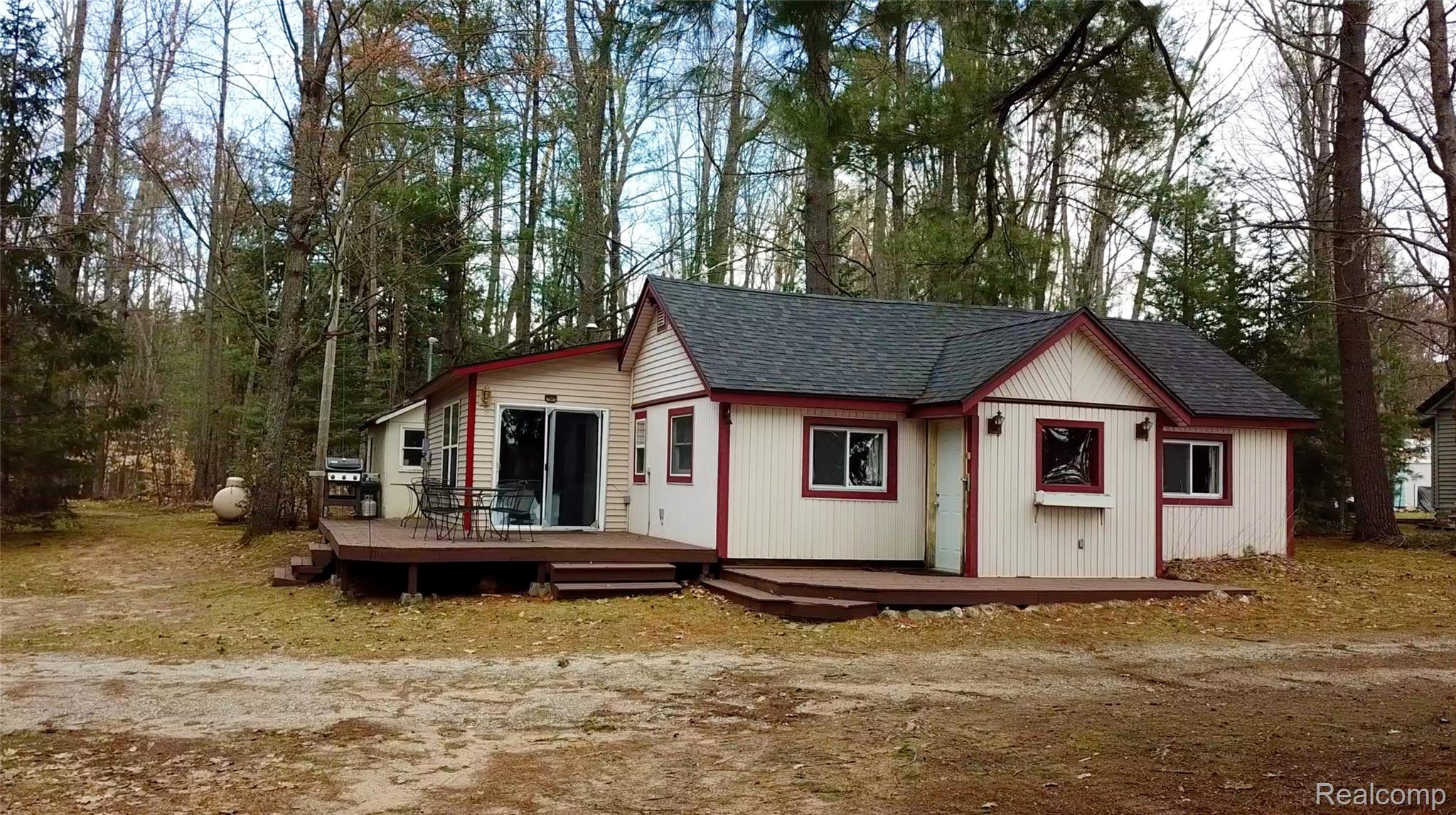 5089 Cottage Dr SE Drive SE