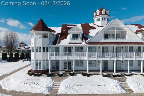 9996 Tashmoo Lane 2 Clay Township MI 48001