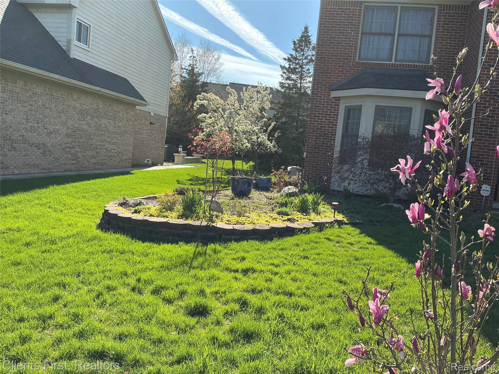 41074 Scarborough Lane